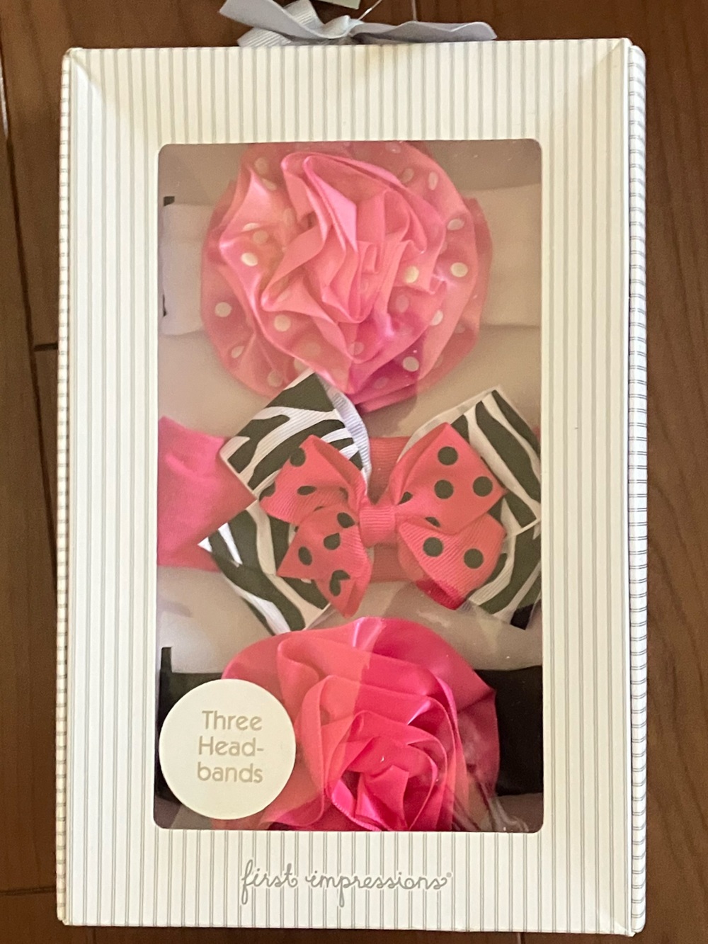 First Impressions Three Headbands Gray and White Gift Tag with Ribbon